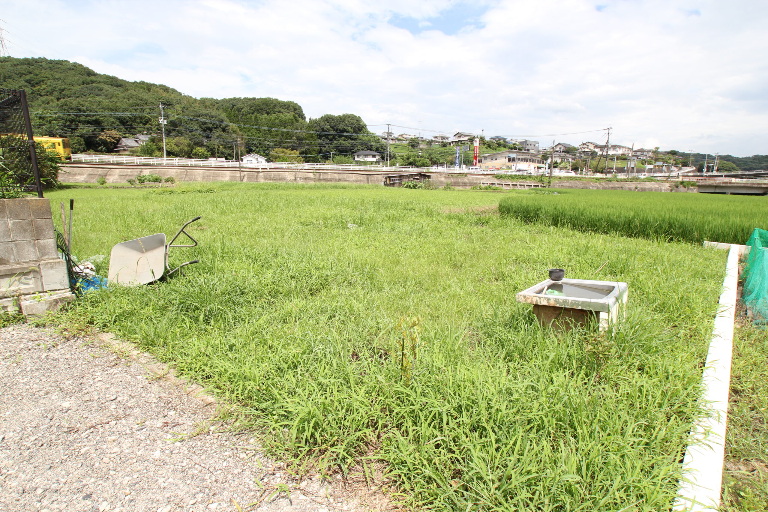 中判田売土地
